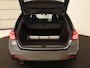 BMW 3-Serie Touring 318i Centennial High Executive | M Pakket | Trekhaak | lederen bekleding | Navigatie | Cruise Control | LED koplampen | LMV 18 |
