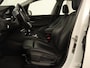 BMW 2-Serie Active Tourer 220i High Executive | Trekhaak | Head-up display | Cruise Control | lederen bekleding | LED koplampen | Navigatie | Stoelverwarming | LMV 17 |