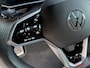 Volkswagen T-Roc 1.5 TSI (3x) R-Line Leer Pano ACC Camera Trekh. IQ LED CarPlay