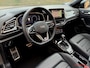 Volkswagen T-Roc 1.5 TSI (3x) R-Line Leer Pano ACC Camera Trekh. IQ LED CarPlay