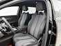 Peugeot 5008 1.2 Hybrid Allure Pack Business 136pk Automaat | Dealer Onderhouden | Navigatie | Climate Control | Cruise Control | Achteruitrijcamera | Parkeersensoren Achter | 18" Lichtmetalen Velgen | LED Koplampen | Apple Carplay/Android Auto |