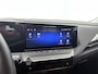 Opel Astra 1.2 Business Edition 110pk | Navigatie via Apple Carplay/Android Auto | Climate Control | Cruise Control | Parkeersensoren Voor + Achter | 16" Lichtmetalen Velgen | LED Koplampen | Verwarmbare Voorstoelen | Verwarmbaar Stuur |