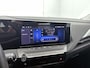 Opel Astra 1.2 Business Edition 110pk | Navigatie via Apple Carplay/Android Auto | Climate Control | Cruise Control | Parkeersensoren Voor + Achter | 16" Lichtmetalen Velgen | LED Koplampen | Verwarmbare Voorstoelen | Verwarmbaar Stuur |