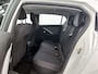 Opel Astra 1.2 Business Edition 110pk | Navigatie via Apple Carplay/Android Auto | Climate Control | Cruise Control | Parkeersensoren Voor + Achter | 16" Lichtmetalen Velgen | LED Koplampen | Verwarmbare Voorstoelen | Verwarmbaar Stuur |