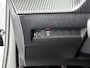 Peugeot 2008 1.2 Style 100pk | Navigatie | Achteruitrijcamera | Airco | Cruise Control | Parkeersensoren | DAB+ radio | Bluetooth | Apple Carplay/Android Auto | 16" lichtmetalen velgen |