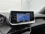 Peugeot 2008 1.2 Style 100pk | Navigatie | Achteruitrijcamera | Airco | Cruise Control | Parkeersensoren | DAB+ radio | Bluetooth | Apple Carplay/Android Auto | 16" lichtmetalen velgen |