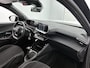 Peugeot 2008 1.2 Style 100pk | Navigatie | Achteruitrijcamera | Airco | Cruise Control | Parkeersensoren | DAB+ radio | Bluetooth | Apple Carplay/Android Auto | 16" lichtmetalen velgen |
