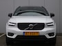 Volvo XC40 2.0 T5 AWD R-Design | Pano | H&K | Pilot Assist | Trekhaak | Org. NL