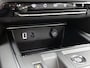 Citroën C5 Aircross 1.2 Hybrid ë-Series 136pk Automaat | Elektrisch Verstelbare Bestuurdersstoel | Navigatie | Climate Control | Cruise Control | Achteruitrijcamera | Verwarmbare Voorstoelen | LED Koplampen | Dodehoek Detectie | Keyless Entry/Start | 19" Lichtmetalen Velgen | Apple Carplay/Android Auto