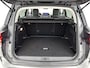 Citroën C5 Aircross 1.2 Hybrid ë-Series 136pk Automaat | Elektrisch Verstelbare Bestuurdersstoel | Navigatie | Climate Control | Cruise Control | Achteruitrijcamera | Verwarmbare Voorstoelen | LED Koplampen | Dodehoek Detectie | Keyless Entry/Start | 19" Lichtmetalen Velgen | Apple Carplay/Android Auto