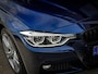 BMW 3-Serie 330e M-Sport Individual | H&K | LEER | CARPLAY | MEMORY | KEYLESS | 270° CAMERA | FUELLER SCHWARZ
