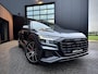 Audi Q8 55 TFSI e quattro S-Line Panoramadak|RS-zetels|Carbon|Softclose|Luchtvering|Keyless|Head-Up|Camera 360°|Matrix