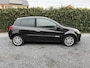 Renault Clio 1.4-16V Rip Curl | Airco | Cruise Control | LMV | Privacy Glass | Nieuwe APK