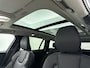 Volvo V60 B4 Plus Dark 18' | Panoramadak | Trekhaak | Getint glas | Stoel/stuurverwarming | Elektr. verstelb. stoelen | Adapt. cruise