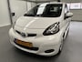 Toyota Aygo 1.0-12V Comfort Navigator 1e eigenaar!! | Airco | Bluetooth telefoonvoorbereiding | Isofix bevestiging voor kinderzitjes