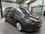 Opel Zafira Tourer 1.4 Cosmo 7p. OPC line TREKHAAK LEER !! | Electronic climate controle | Parkeersensor voor en achter | Stuurwiel verwarmd