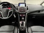 Opel Zafira Tourer 1.4 Cosmo 7p. OPC line TREKHAAK LEER !! | Electronic climate controle | Parkeersensor voor en achter | Stuurwiel verwarmd