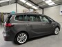 Opel Zafira Tourer 1.4 Cosmo 7p. OPC line TREKHAAK LEER !! | Electronic climate controle | Parkeersensor voor en achter | Stuurwiel verwarmd