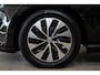 Volkswagen Polo 1.0 BlueMotion Edition Automaat | Parkeersensoren | Navi by App | Lichtmetalen velgen | Cruise Controle | Mistlampen |