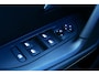 Peugeot 2008 1.2 HYBRID 136PK ALLURE AUTOMAAT / NAVI / CLIMA / PDC / 17"LMV / CAMERA V+A / KEYLESS / FULL-LED / BLUETOOTH / ADAPT. CRUISECONTROL / 1E EIGENAAR / SCHITTERENDE STAAT !!