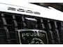 Peugeot 2008 1.2 HYBRID 136PK ALLURE AUTOMAAT / NAVI / CLIMA / PDC / 17"LMV / CAMERA V+A / KEYLESS / FULL-LED / BLUETOOTH / ADAPT. CRUISECONTROL / 1E EIGENAAR / SCHITTERENDE STAAT !!