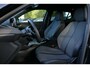 Peugeot 2008 1.2 HYBRID 136PK ALLURE AUTOMAAT / NAVI / CLIMA / PDC / 17"LMV / CAMERA V+A / KEYLESS / FULL-LED / BLUETOOTH / ADAPT. CRUISECONTROL / 1E EIGENAAR / SCHITTERENDE STAAT !!