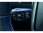 Peugeot 2008 1.2 HYBRID 136PK ALLURE AUTOMAAT / NAVI / CLIMA / PDC / 17"LMV / CAMERA V+A / KEYLESS / FULL-LED / BLUETOOTH / ADAPT. CRUISECONTROL / 1E EIGENAAR / SCHITTERENDE STAAT !!