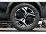 Peugeot 2008 1.2 HYBRID 136PK ALLURE AUTOMAAT / NAVI / CLIMA / PDC / 17"LMV / CAMERA V+A / KEYLESS / FULL-LED / BLUETOOTH / ADAPT. CRUISECONTROL / 1E EIGENAAR / SCHITTERENDE STAAT !!