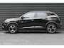 Peugeot 2008 1.2 HYBRID 136PK ALLURE AUTOMAAT / NAVI / CLIMA / PDC / 17"LMV / CAMERA V+A / KEYLESS / FULL-LED / BLUETOOTH / ADAPT. CRUISECONTROL / 1E EIGENAAR / SCHITTERENDE STAAT !!