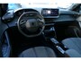 Peugeot 2008 1.2 HYBRID 136PK ALLURE AUTOMAAT / NAVI / CLIMA / PDC / 17"LMV / CAMERA V+A / KEYLESS / FULL-LED / BLUETOOTH / ADAPT. CRUISECONTROL / 1E EIGENAAR / SCHITTERENDE STAAT !!