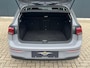 Volkswagen Golf 1.0 eTSI Automaat Life * Navigatie * Camera * Virtual Cockpit *
