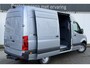 Mercedes-Benz Sprinter 315 L2/H2 Automaat Pro | BPM Vrij | Navigatie Pakket | Comfortbestuurdersstoel | Smartphone Integratie Pakket | Spiegelpakket | Tweezits Bijrijdersbank | Cruisecontrol | Aanhangwagenkoppeling |