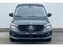 Mercedes-Benz eCitan 112 L1 | Trekhaak | Stoel- en Voorruit verwarming | Navigatiepakket | Smartphone Integratie Pakket | PRO Uitvoering Interieur en Exterieur opties | Automatic Climate Control met (Interieur) Voorklimatisering |