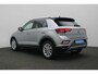 Volkswagen T-Roc 1.0 TSI 110 pk Style | Navigatie | Stoelverwarming | Parkeersensoren voor/achter | Massage | Alcantara | Adaptive Cruise