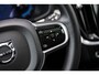 Volvo V60 2.0 T6 Plug-in hybrid AWD Plus Dark | Trekhaak | Adaptive Cruise Control | Panoramadak | 360 Camera | Harman/Kardon | Stuurverwarming | Stoelverwarming voor & achter | Power Seats | Sportstoelen |