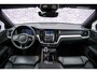 Volvo V60 2.0 T6 Plug-in hybrid AWD Plus Dark | Trekhaak | Adaptive Cruise Control | Panoramadak | 360 Camera | Harman/Kardon | Stuurverwarming | Stoelverwarming voor & achter | Power Seats | Sportstoelen |
