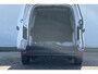 Mercedes-Benz eCitan 112 L2 Base | Stoelverwarming | Trekhaak | Zitcomfortpakket | Automatic Climate Control met (Interieur) Voorklimatisering | Smartphone Integratie Pakket | Tweezits Bijrijdersbank |