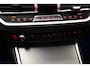 BMW 3-Serie 320i M Sport High Executive Aut. [ Leder Stoelverwarming LED ]
