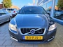 Volvo V70 2.0T R-Edition / NL-Auto / Leder / Trekhaak /