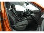 Peugeot 2008 1.2 100PK Active Pack | Navigatie | Climate control | Cruise control | Apple Carplay/Android Auto | Trekhaak | Parkeersensoren achter | Lichtmetalen velgen 16 inch |