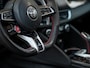 Alfa Romeo Giulia 2.9 V6 Quadrifoglio | Carbon stoelen | Akrapovic | Keramisch | Lederen dash.