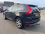 Volvo XC60 2.0 D4 FWD Summum INCLUSIEF BTW!! / airco / cruise.control / navi / camera / pdc / lmv / trekhaak / elek.pakket....