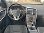 Volvo XC60 2.0 D4 FWD Summum INCLUSIEF BTW!! / airco / cruise.control / navi / camera / pdc / lmv / trekhaak / elek.pakket....