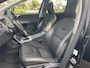 Volvo XC60 2.0 D4 FWD Summum INCLUSIEF BTW!! / airco / cruise.control / navi / camera / pdc / lmv / trekhaak / elek.pakket....