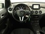 Mercedes-Benz B-klasse 180 Ambition | Trekhaak | Automaat | Airco | cruise control | Navigatie | LMV 17