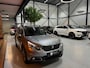 Peugeot 2008 1.2 PureTech Signature Garantie CarPlay StoelVW Parkeersensoren Cruise Navi Led Rijklaar