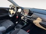 Kia Stonic 1.0 T-GDi MHEV DynamicLine Navigatie | Achteruitrijcamera | Climate control | Lichtmetaal |