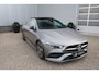Mercedes-Benz CLA 200 164PK AMG Night Aut. Pano|Trekh|Elek stoelen|Mat|Sfeervl