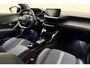 Peugeot 208 1.2 PureTech GT 100 PK | Automaat | Camera | Mirror Screen | Parkeersensor | Licht Metalen Velgen | Start/stop | Airco | Bluetooth | 1e eigenaar