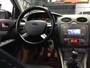 Ford Focus 1.6 Titanium I Clima I Cruise Contr I New distset , APK , KB I Park. sens I 2e Eigen I Elec Ramen I Boekjes 2x Sleutel
